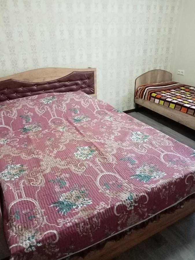 Hostel Esal Osh Ngoại thất bức ảnh