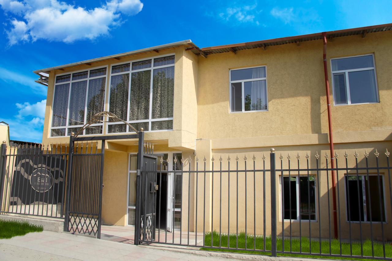 Hostel Esal Osh Ngoại thất bức ảnh